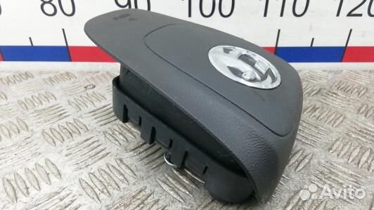 Подушка безопасности водителя opel astra J (LEA12J301)