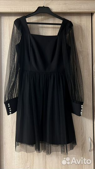 Платье 44р черное праздничное