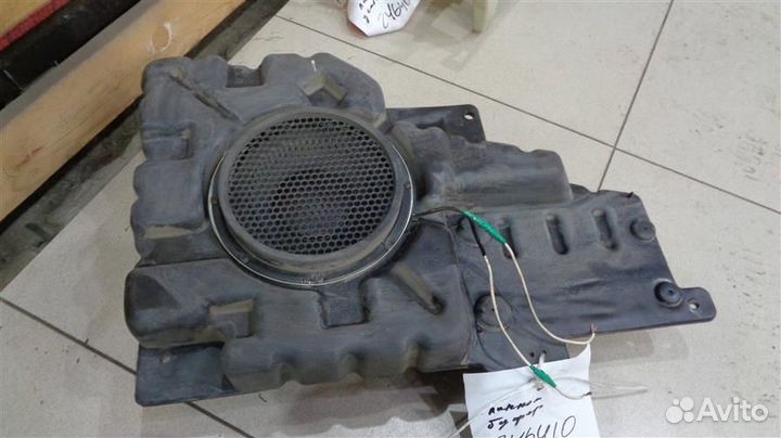 Сабвуфер Lincoln Navigator 1997-2003