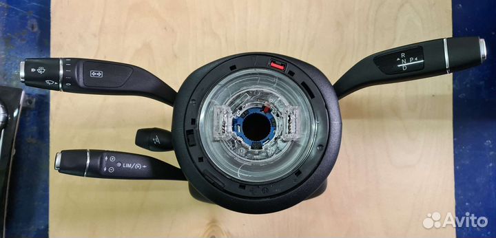 Блок подрулевых переключателей Mercedes CLS218