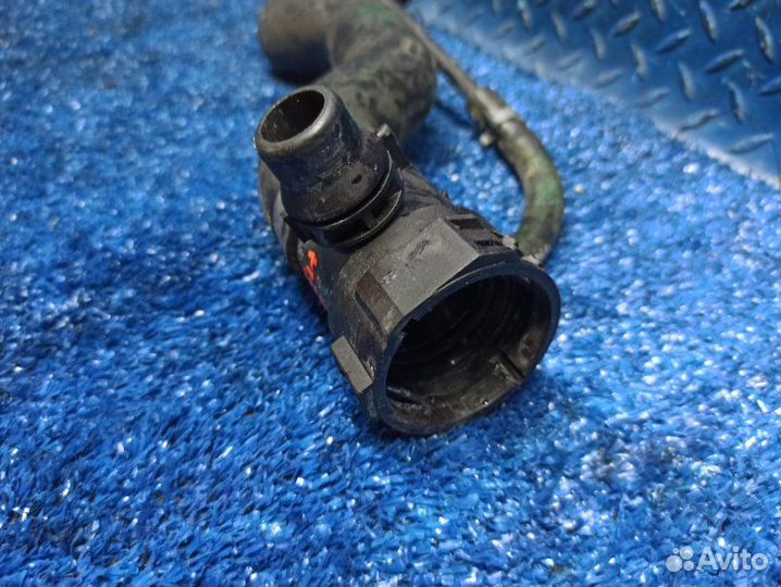 Патрубок радиатора Bmw F10