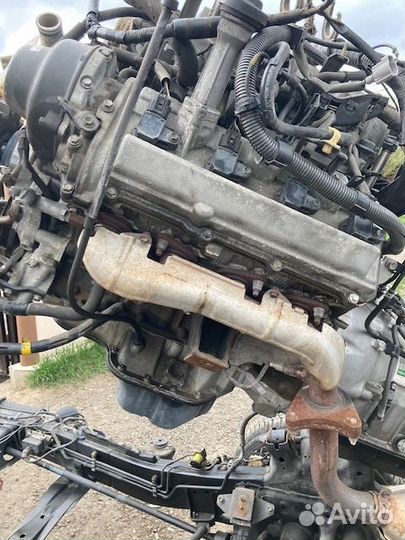 Двигатель 2UZ-FE