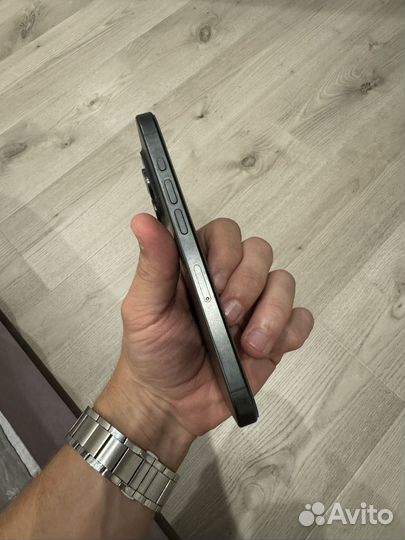 iPhone 15 Pro, 128 ГБ