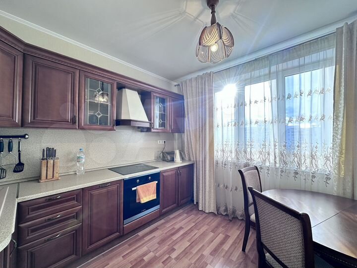 3-к. квартира, 75 м², 9/17 эт.