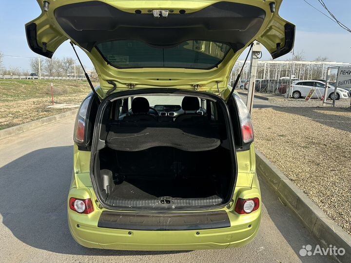 Citroen C3 Picasso 1.4 МТ, 2010, 100 000 км