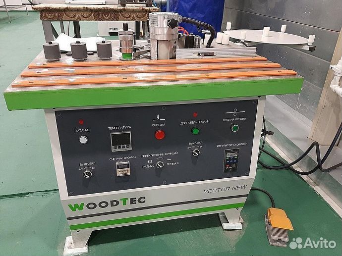 Криволинейный кромкооблицовочный станок woodtec
