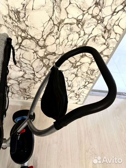 Детский велосипед с родительской ручкой