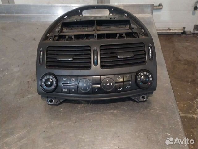 Блок управления климатом Мерседес е211