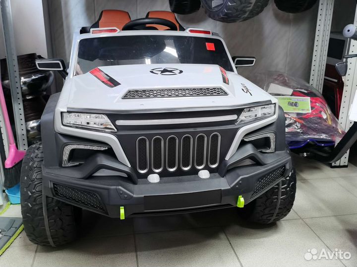 Детский электромобиль