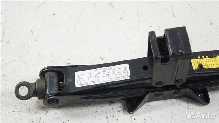 Домкрат Toyota Estima AHR20 2azfe