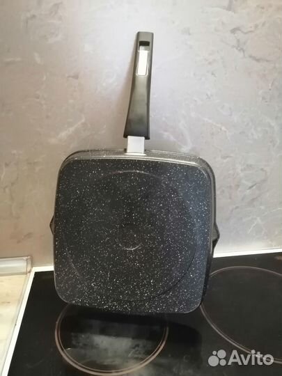 Сковорода гриль новая