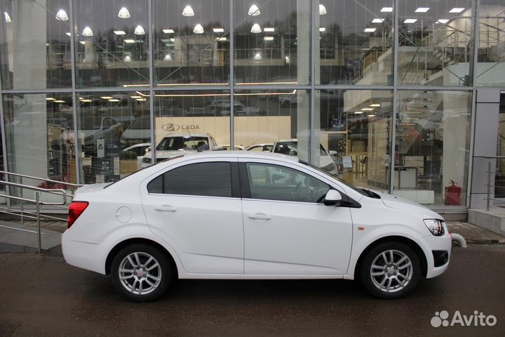 Chevrolet Aveo 1.6 AT, 2015, 167 000 км