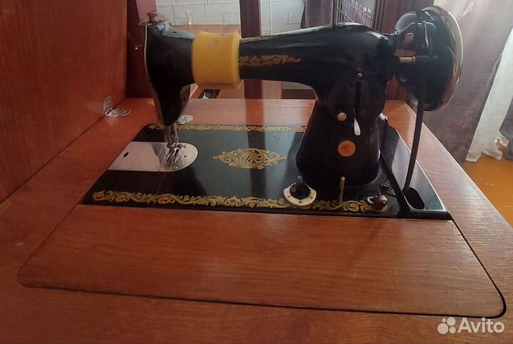 Швейная машинка ножная подольск