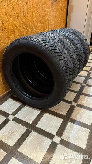 Nokian Tyres Hakkapeliitta 8 225/55 R17 101T