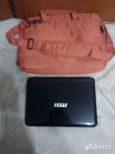 Ноутбук MSI Wind U130