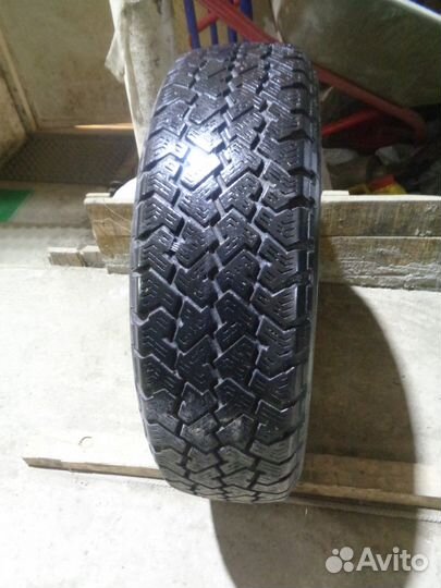Dunlop SP Qualifier TG20 205/70 R15