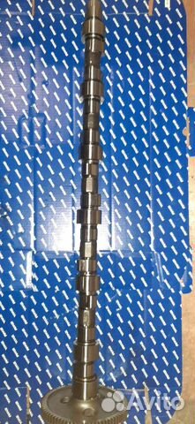 650.1006015 Вал распределительный в сборе с шестер