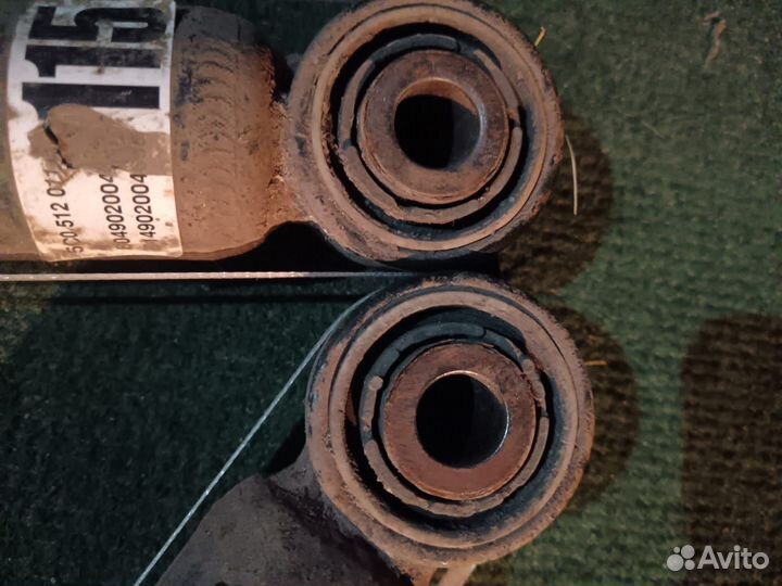 Стойки амортизаторы задние Фольксваген