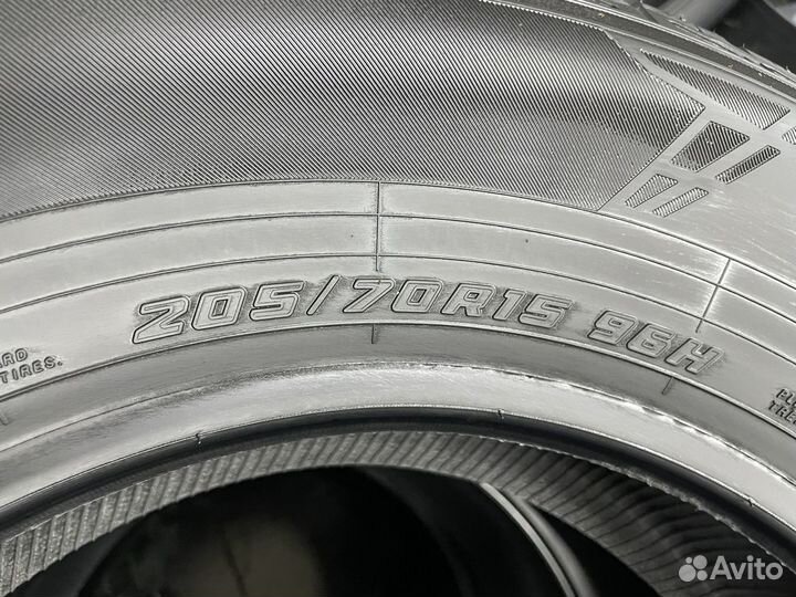 Yokohama Geolandar CV G058 205/70 R15 96H