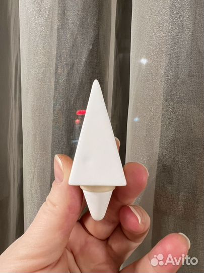 Aynsley Wild Tudor Бутыль парфюмерный пирамида