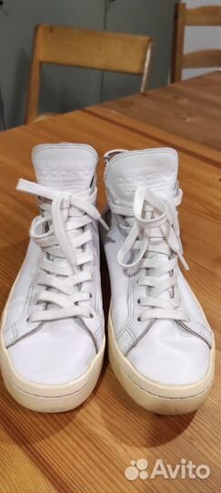 Кеды Adidas, сникеры Massimo Dutti, кроссовки Твое