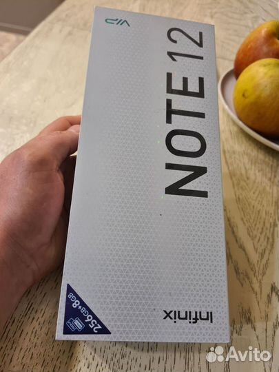 Infinix Note 12 VIP, 8/256 ГБ