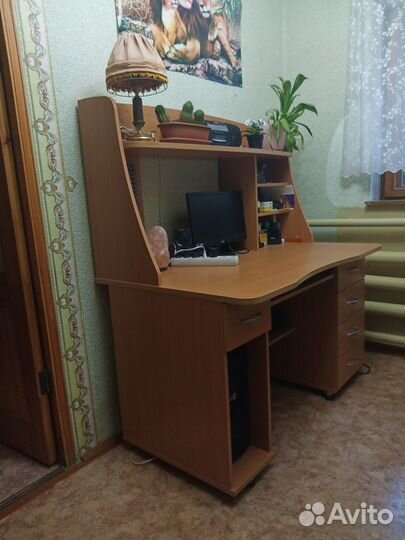 Компьютерный стол бу