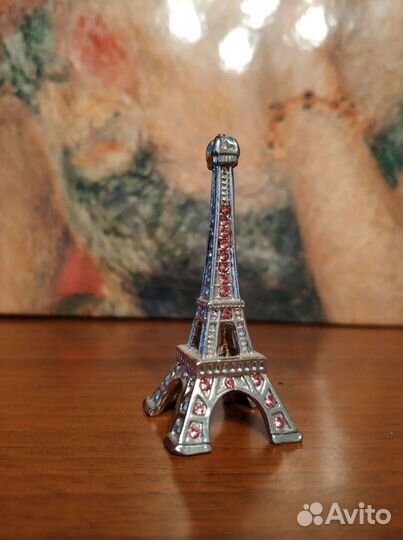 Эйфелева башня