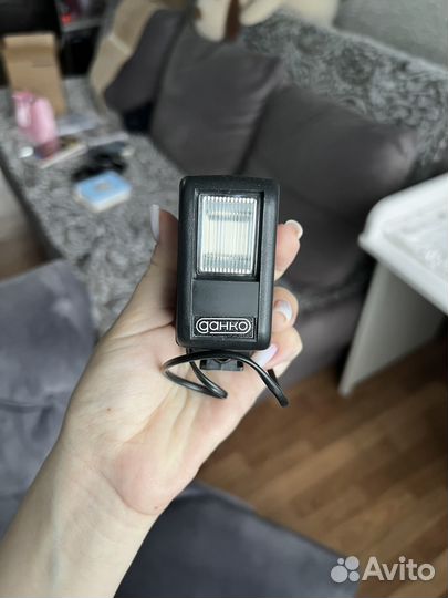 Пленочный фотоаппарат lomo