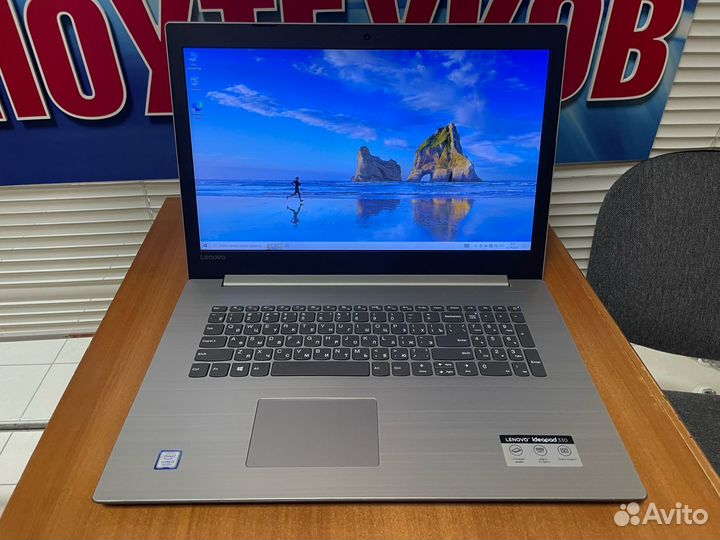 Игровой ноутбук Lenovo / 17 дюймов / в идеале