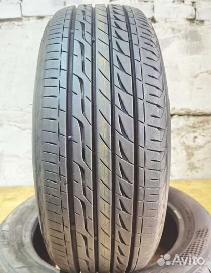 Bridgestone Regno GR-XI 215/55 R17 94V