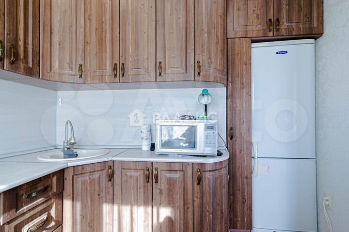 2-к. квартира, 42 м², 4/4 эт.