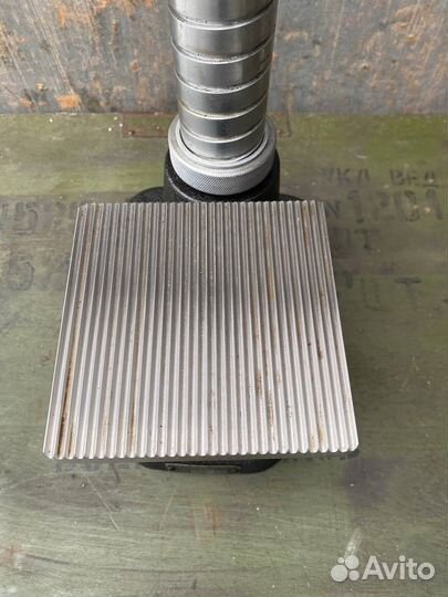 Стойка штатив измеритьльныц под микрокатор СССР