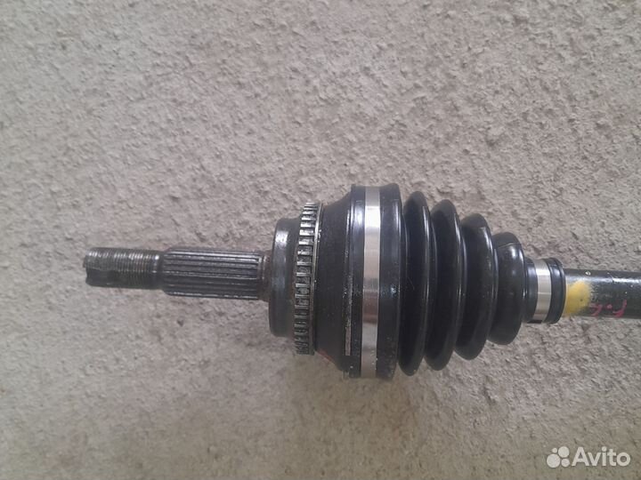 Привод Toyota Alphard AHR10