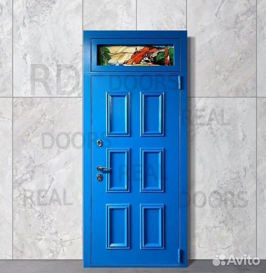 Уличная входная дверь с терморазрывом