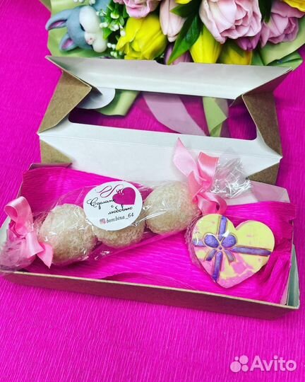 Подарочный женский набор уходовой косметики