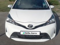Toyota Vitz 1.0 CVT, 2015, 112 942 км, с пробегом, цена 959 000 руб.