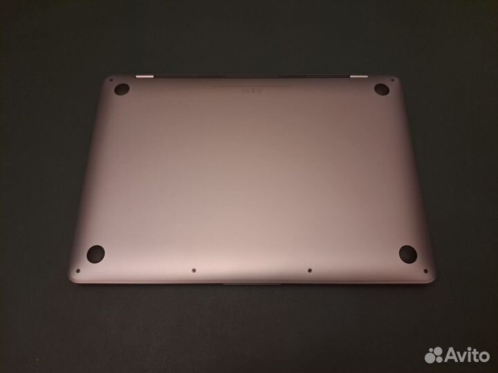 Apple MacBook Pro M1 8/512, почти идеал