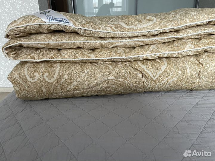 Одеяло из верблюжьей шерсти