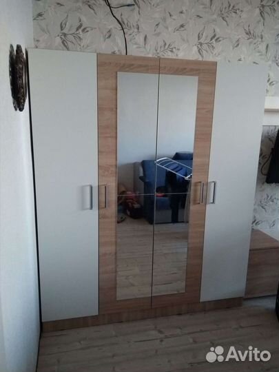 Шкаф на заказ от Фабрики