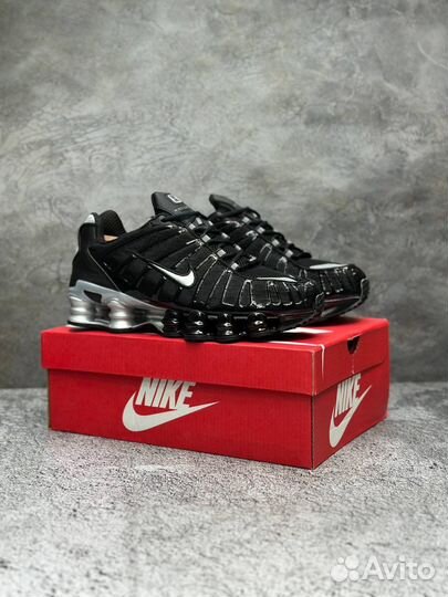 Кроссовки Nike air max shox