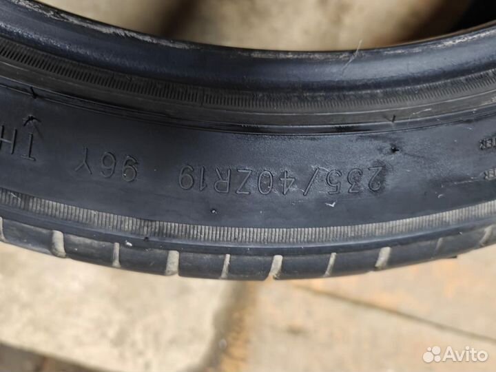 Triangle AdvanteX TC101 235/40 R19 50Y