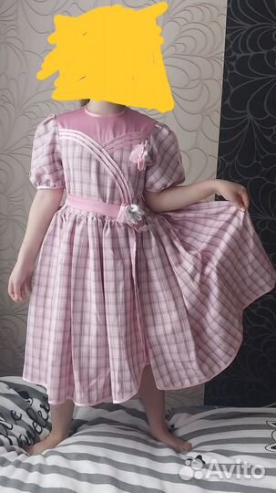 Детское нарядное платье на девочку 6-9 лет