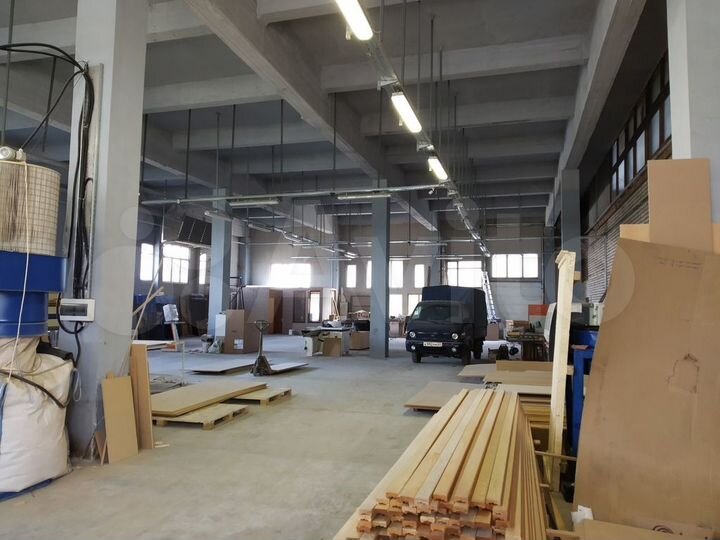 Помещение 750 м²