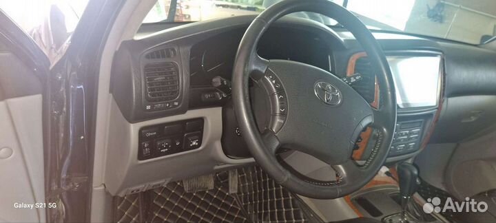 Toyota Land Cruiser 4.7 AT, 2005, 368 000 км