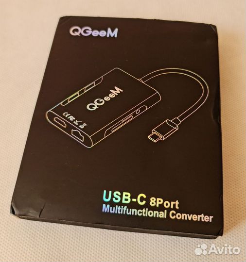 Travel QGeeM USB-C HUB 8 in 1