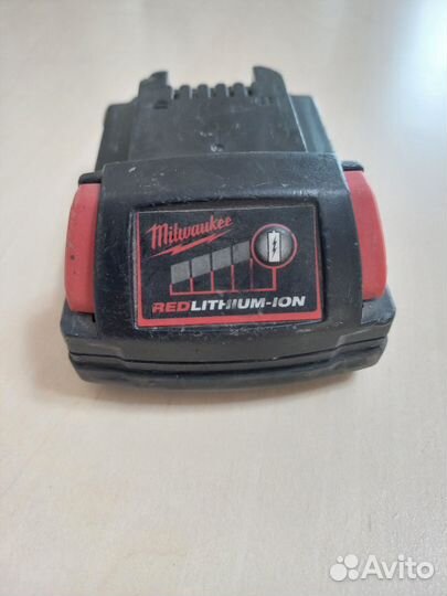 Аккумулятор milwaukee m18