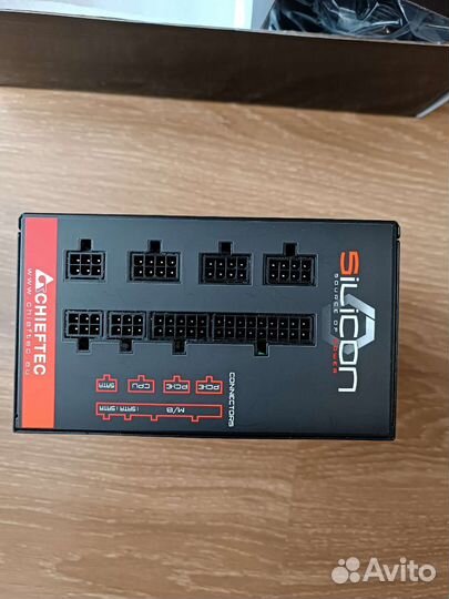 Блок питания Chieftec Silicon 650W