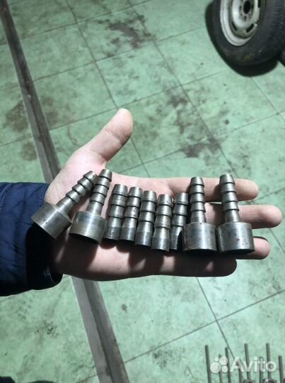 Гвоздики, штуцеры