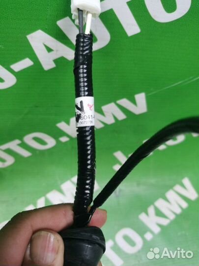 Проводка парктроника задняя левая Toyota Camry